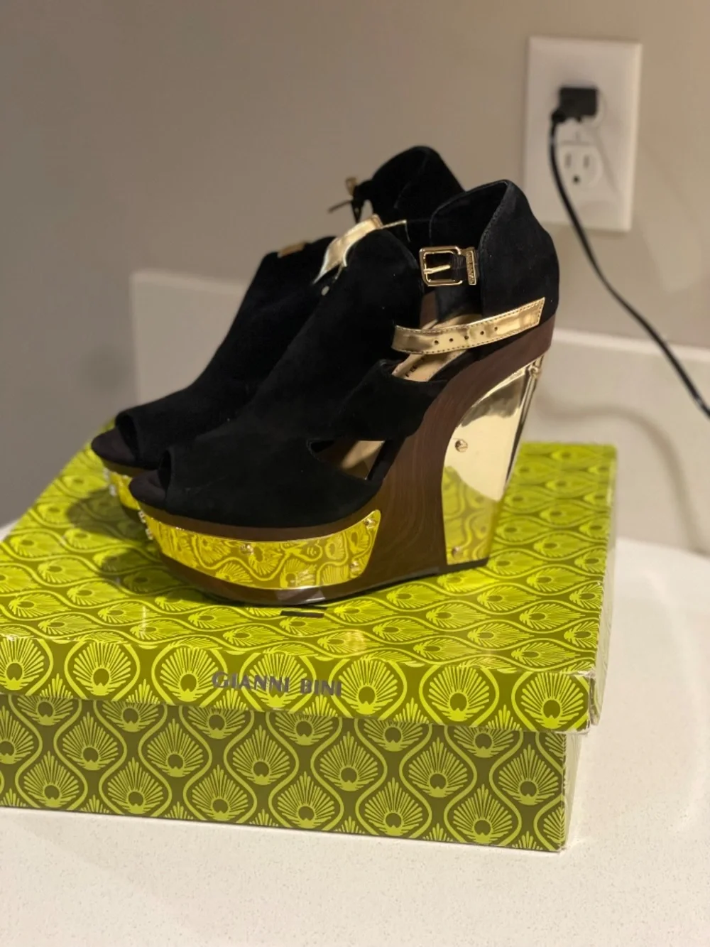 Gianni Bini Wedges
